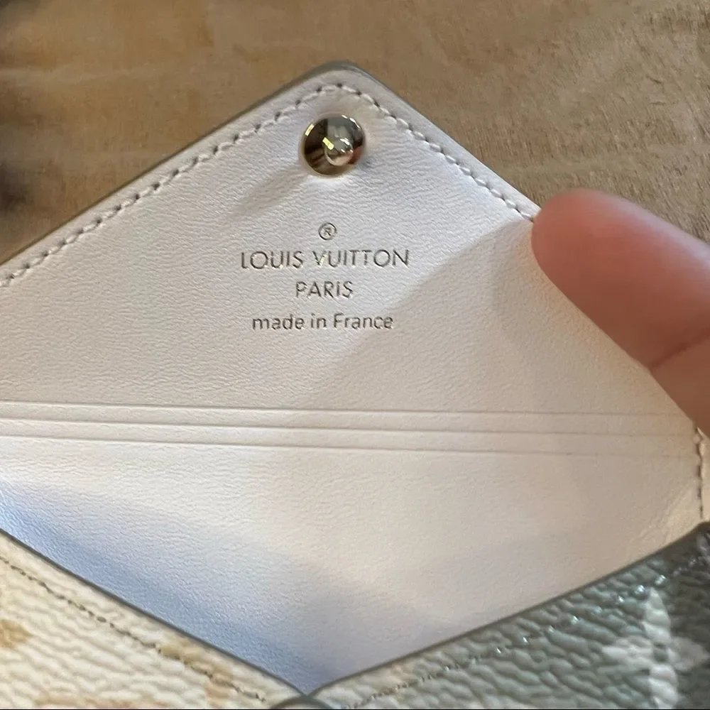 LOUIS vuitton small kirigami spring in the city